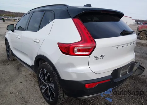 2021 Volvo Xc40 T5 R-Design from USA, damaged, VIN YV4162UM3M2394113